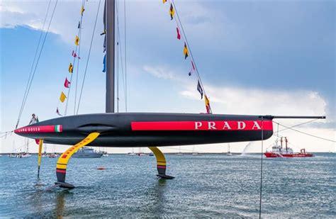 prada luna rossa prezzo vela|luna rossa cosa va avanti.